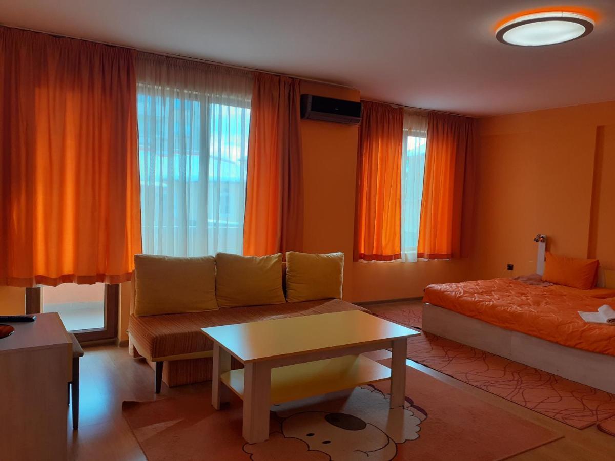 Хотел гелов 3*